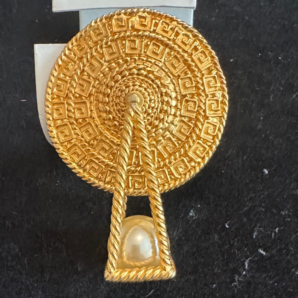 Vintage AJC Gold Tone and  Faux Pearl Accent Statement Brooch